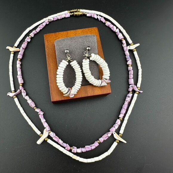 Vintage BIRD FETISH Necklace Purple & White Sea Shell Bead & Earrings - Picture 8 of 9
